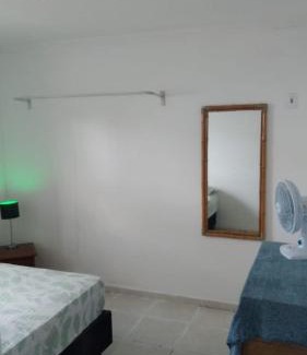 Ingleses do Rio Vermelho Apartment | Apartamento central até 4 pessoas - Praia de Ingleses-SC