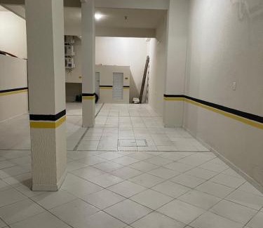 Andorinha Apartment | Apartamento com 3 suítes a 300 metros da praia