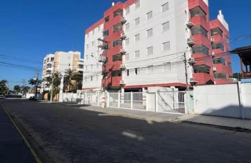 Toninhas Apartment | Apartamento com piscina a 200m da praia Toninhas
