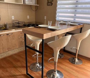 Passo Manso Apartment | Apartamento Completo 2 Quartos com AC em Blumenau à 10min Vila Germânica, Tv a cabo e Premiere, ideal para família, Fácil acesso para Pomerode