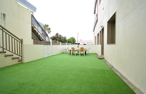 San Vicente do Grove Apartment | Apartamento con terraza en San Vicente