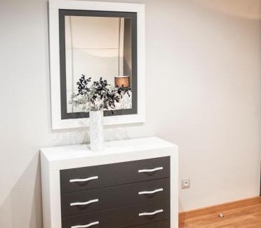 Chantada Apartment | Apartamento Cuatro Caminos