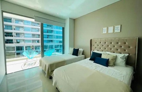 Cartagena Walled City Apartment | APARTAMENTO DE LUJO 3 HABITACIONES CON JACUZZI HOTEL SONESTA MORROS