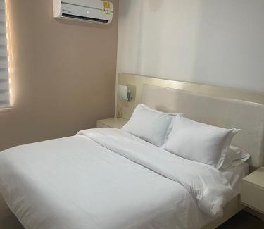 Valledupar Apartment | APARTAMENTO DE LUJO con AIRE ACONDICIONADO 5 min del rio Guatapurí centro comercial y parque de la leyenda vallenata