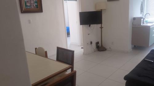 Santos Apartment | Apartamento do Bruno - 1 quarto e sala predio vista ao mar- frente a praia do gonzaga