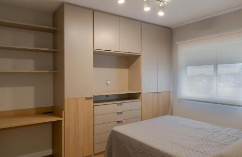 Partenon Apartment | Apartamento elegante próximo a PUC e HSL