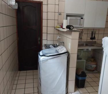 Capim Macio Apartment | Apartamento em Capim Macio com 03 quatros e cinco camas perto da praia