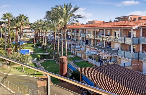 Cambrils Apartment | Apartamento en Complejo Port Marino. !A 10 Minutos de Port Aventura¡