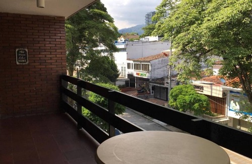 Ibague Apartment | Apartamento Enorme y Acogedor en Ibagué, muy Bien Ubicado, Iluminado y Ventilado