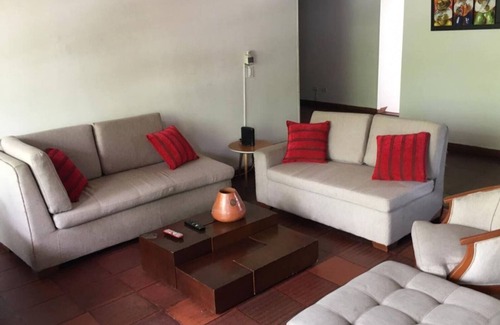 Ibague Apartment | Apartamento Enorme y Acogedor en Ibagué, muy Bien Ubicado, Iluminado y Ventilado