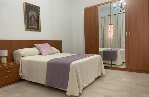 Sanlucar de Barrameda Apartment | Apartamento con patio delantero