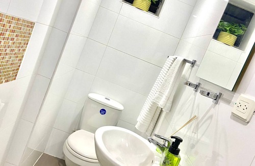 Manrique Apartment | Apartamento Familiar en Medellin Cerca de Laureles