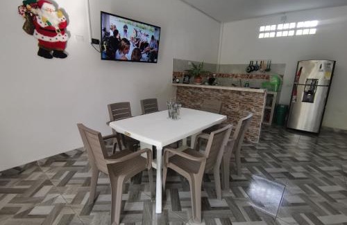 Honda Apartment | Apartamento moderno con AC y WiFi Ideal para grupos