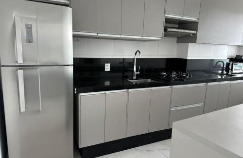 Pinheiros Apartment | Apartamento na Faria Lima e condomínio de luxo em Pinheiros