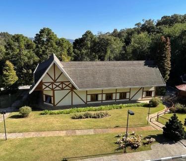 Vila Poran Apartment | Apartamento no Quatre Saisons com Café da Manhã