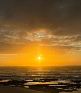 Sao Francisco Apartment | Apartamento Pé na Areia - Ótima Localização - Conforto à beira-mar