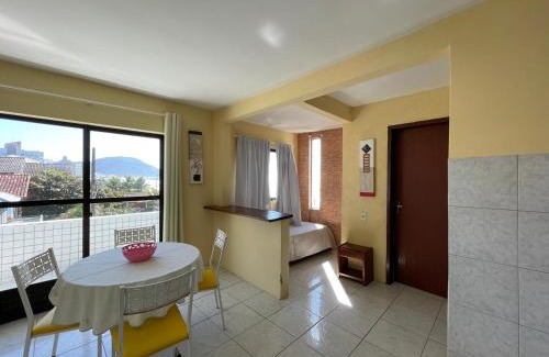 Ingleses do Rio Vermelho Apartment | Apartamento para 4 pessoas, frente ao mar