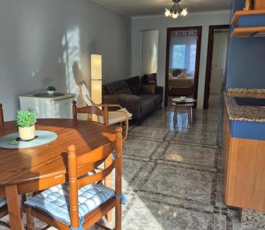 Sardinero Apartment | Apartamento Soleado cerca de la playa - WIFI