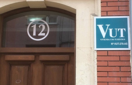 San Lazaro y Otero Apartment | Apartamento Supercéntrico en el Casco Histórico