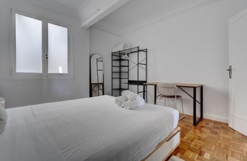 Gros Apartment | Apartamento Ulia by SanSe Holidays