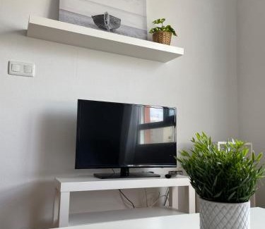 Garrucha Apartment | Apartamento y Piso frente al mar con vistas en Garrucha