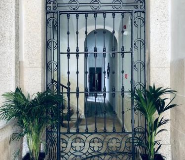 Distrito Centro-Casco-Antiguo Apartment | Apartamentos AL-QAZERES LUXURY La Concepción