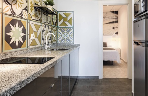 Salobrena Apartment | Apartamentos Avenida Tropical by Bossh