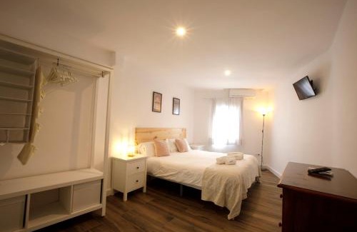 La Trinidad-San Juan y Todos los Santos Apartment | Apartamentos El balcón de la Trinidad Córdoba - GREAT LOCATION