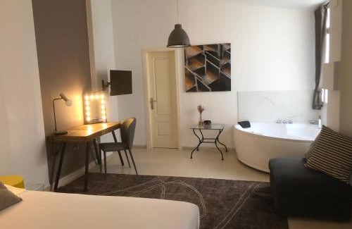 Jerez de la Frontera Old Town Apartment | Apartamentos Las Naranjas