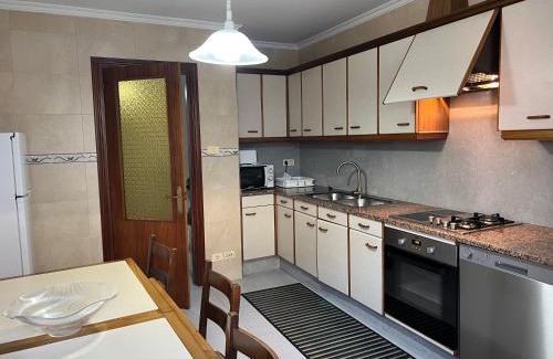 Porto de Espasante Apartment | APARTAMENTOS PLAYA DE LA CONCHA