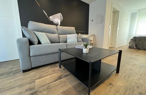 Leon Apartment | Apartamentos Identia Sport by gaiarooms