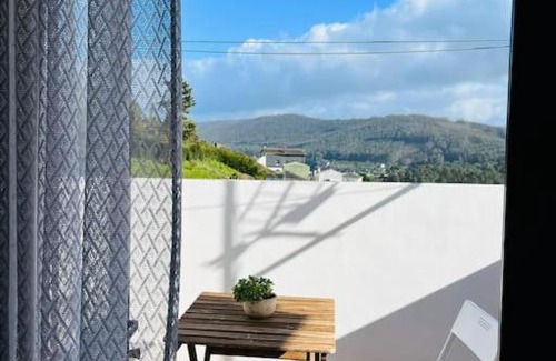 Porto do Barqueiro Apartment | Apartamentos Ría do Barqueiro - Gran apartamento completo con terraza en O Barqueiro