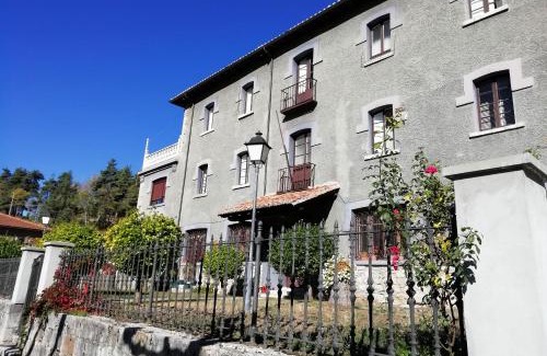 Sabero House | APARTAMENTOS TURÍSTICOS "LA DIRECCIÓN"