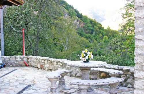 Vigidel Apartment | Apartamentos Valdecarzana Senda del Oso