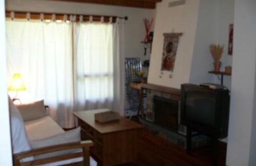 Esterri D'Aneu Apartment | Apartamentos wifi Baqueira & Aigüestortes con jardín privado