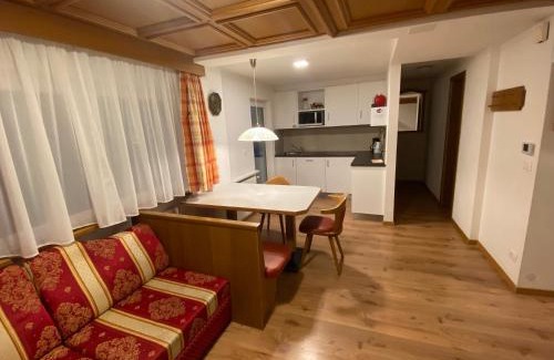 Selva di Val Gardena Apartment | Apartaments Galina