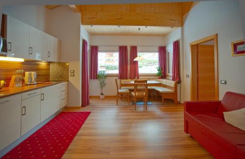 Selva di Val Gardena Apartment | Apartaments Galina