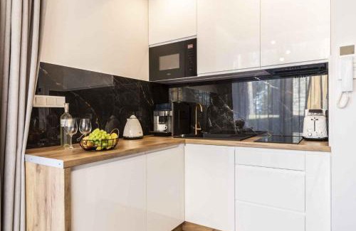 Bialka Tatrzanska Apartment | Apartamenty Bujaś Resort Górski Szafir Studio - 200m do Termy Bania
