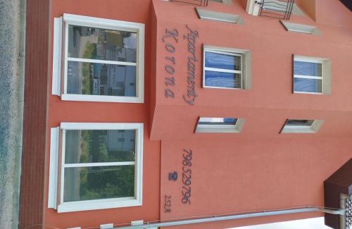 Cieplice Apartment | APARTHOTEL Apartamenty KORONA noclegi przy Termach Cieplickich 10proc rabatu do TERM Jelenia Góra Cieplice SELF CHECK IN