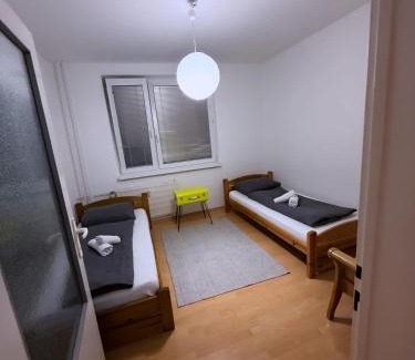 Surany Apartment | Apartmán Šurany