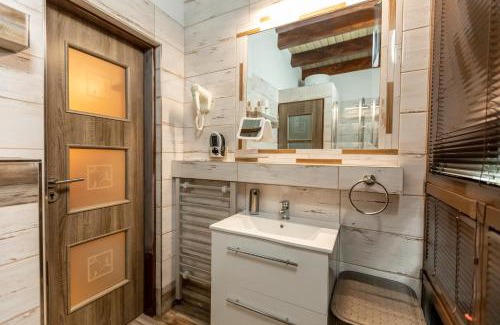 Bitov Apartment | Apartmán POD HRADEM - Vranovská přehrada, Bítov-Horka