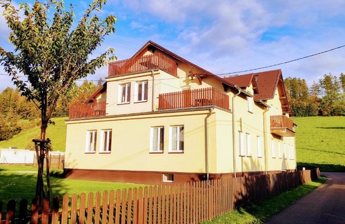 Karlovice Apartment | Apartmán Viky, Karlovice 251, 79323 Karlovice
