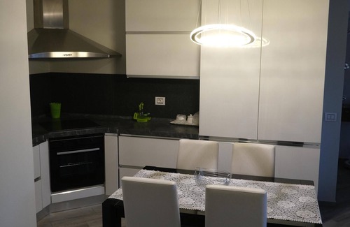 San Colombano al Lambro Bed & Breakfast | Apartment in the hills with garden