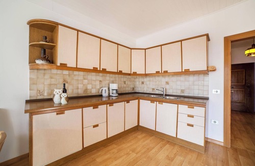 San Leonardo in Passiria Apartment | Apartment 'Residence Pichler 8' with Mountain View, Terrace & Wi-Fi