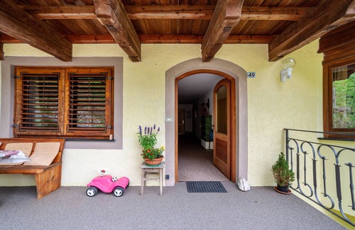 San Leonardo in Passiria Apartment | Apartment 'Oacherhof - Plattner' with Balcony & Wi-Fi