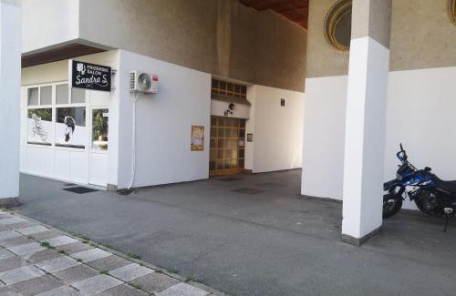 Slavonski Brod Apartment | Apartman Andreas