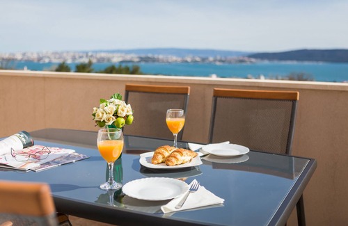 Kastel Sucurac Apartment | Apartman Marija Kaštel Sućurac Croatia(near Split)
