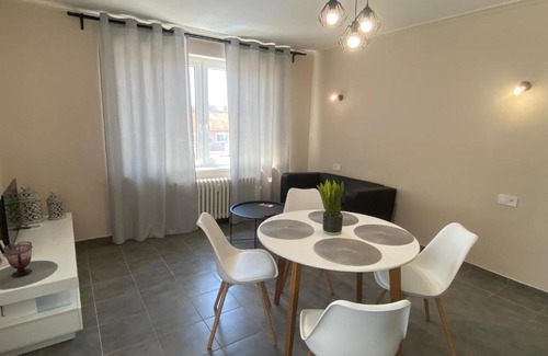 Sturovo Apartment | Apartman ZARA 3