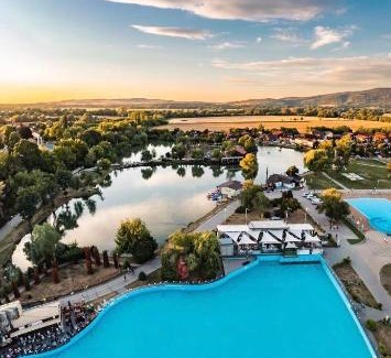 Sturovo Apartment | Apartman ZARA 3