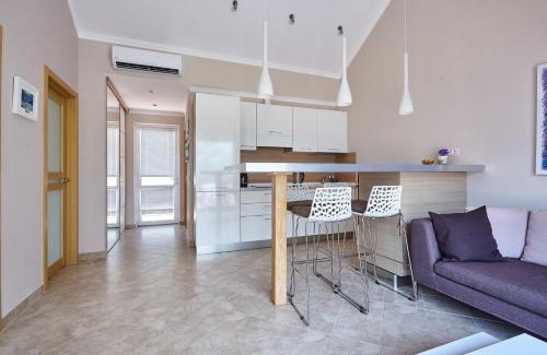 Orahovac Apartment | Apartmani with POOL and VIEW